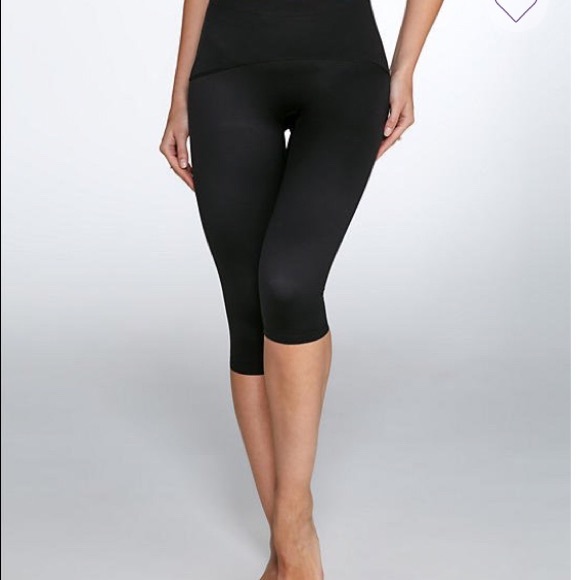 spanx capri